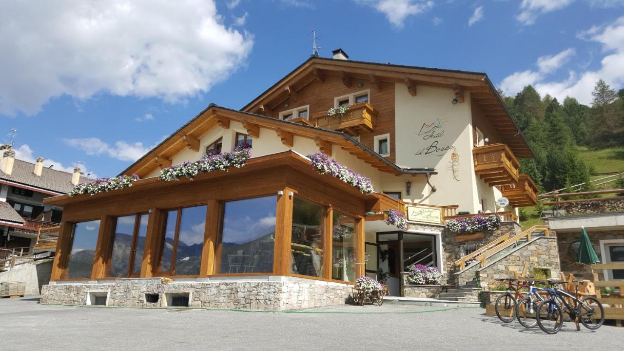 ליביניו Hotel Del Bosco מראה חיצוני תמונה