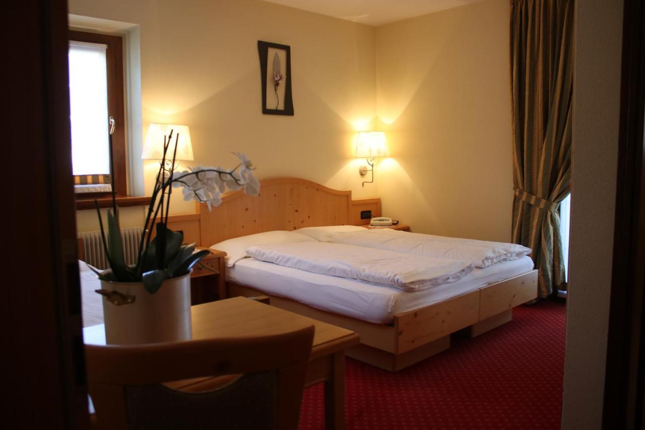 ליביניו Hotel Del Bosco מראה חיצוני תמונה
